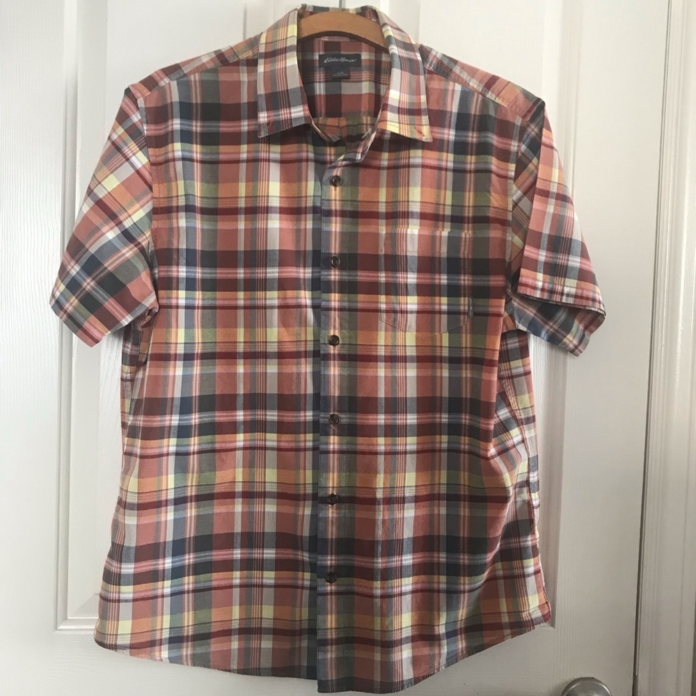 Eddie Bauer Plaid Short Sleeve Men’s Shirt Size Large